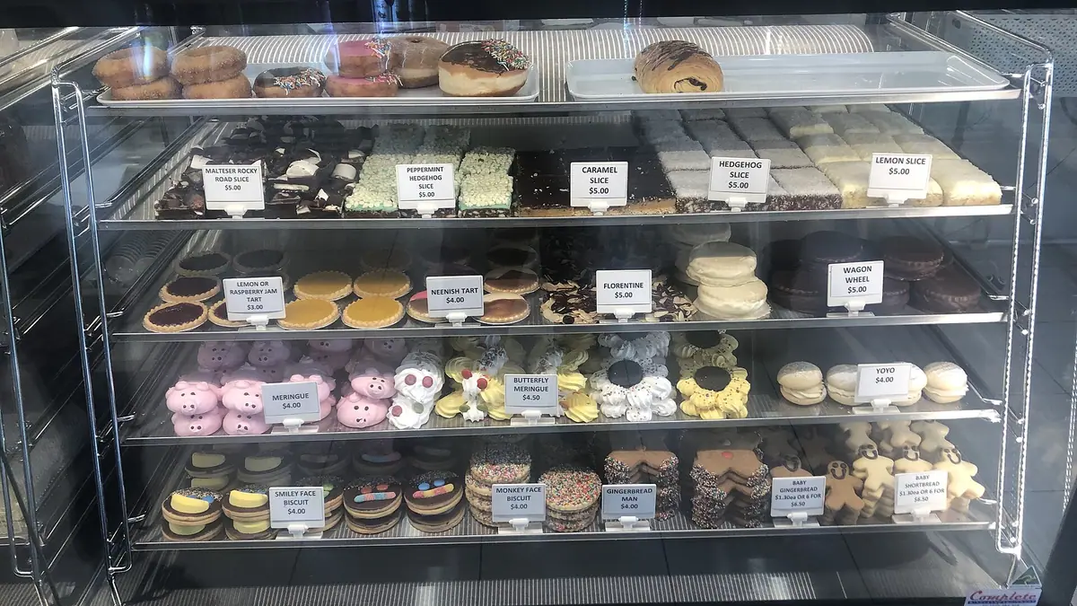 Bake-Em – bakery in Martin Hussingtree, Droitwich Spa